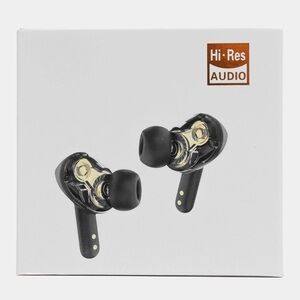 Black Earbud Headphones